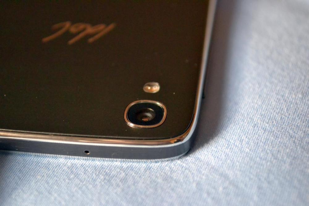 Alcatel One Touch Idol 3 - teszt