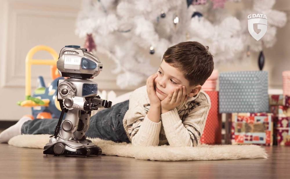 Kémkedő játékok a karácsonyfa alatt